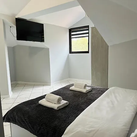 ем парадайс 2 *