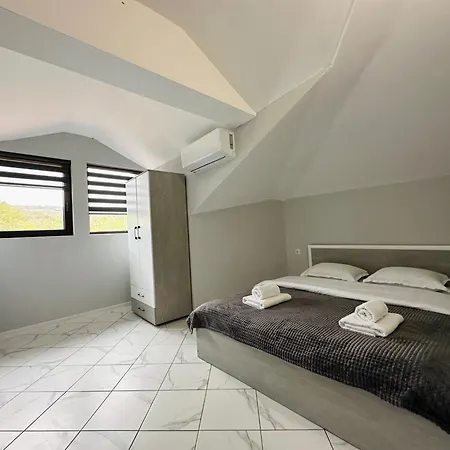 ем парадайс 2 Villa