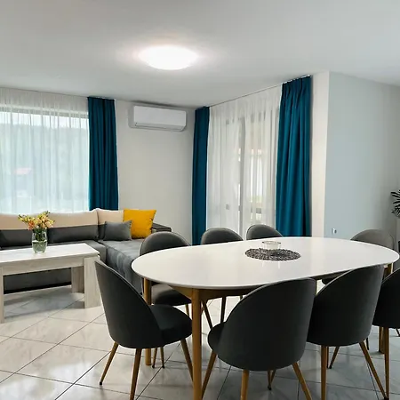 ем парадайс 2 Villa Tserova Koriya