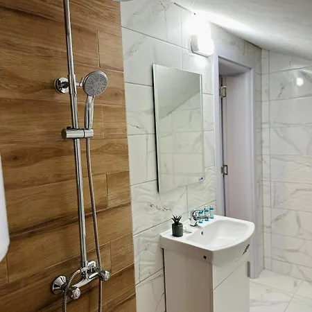 ем парадайс 2 * Tserova Koriya