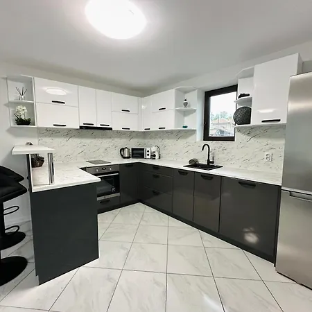 ем парадайс 2 Villa *