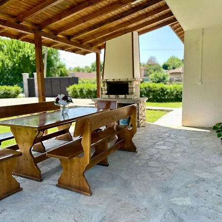 Villa ем парадайс 2 *