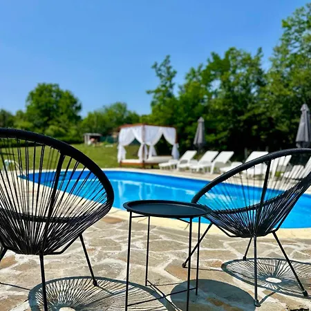 Villa ем парадайс 2 *