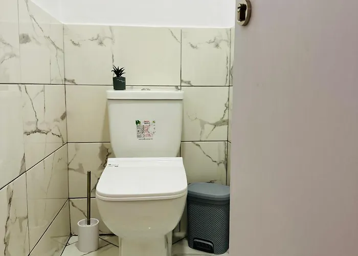 ем парадайс 2 וילה Tserova Koriya