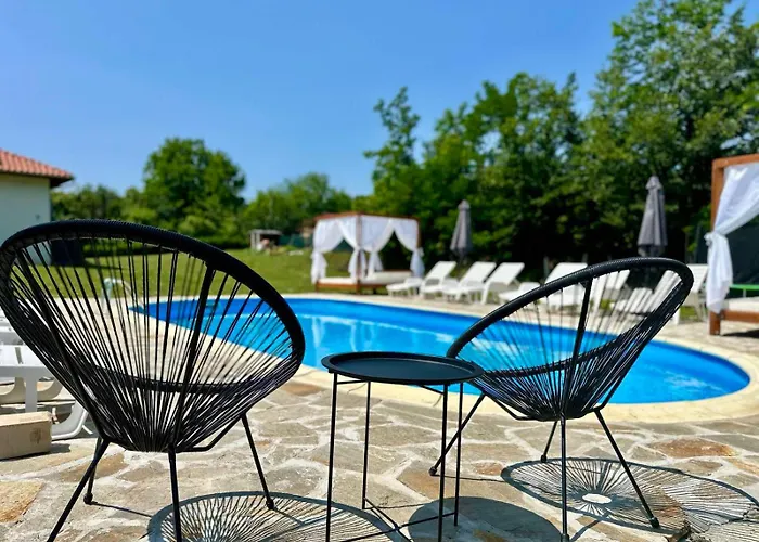 וילה ем парадайс 2 *